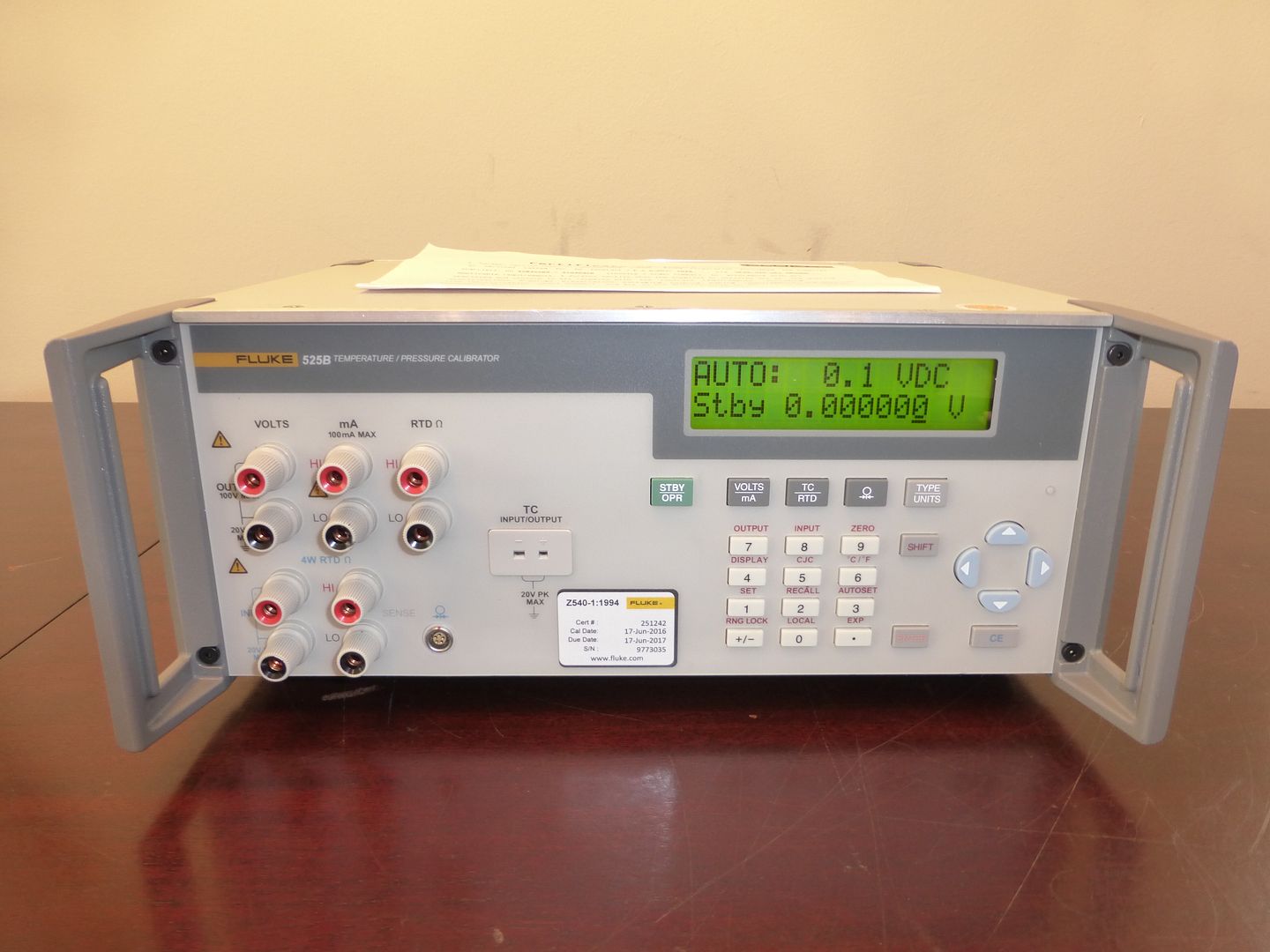 Fluke 525B 120V Temperature / Pressure Calibrator With Fresh MFG ...